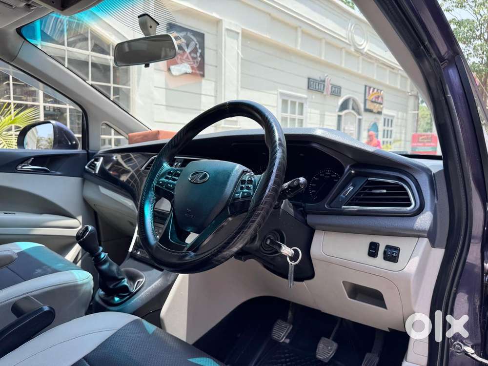 Mahindra Marazzo, 2018, Diesel