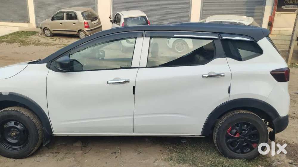 Renault Triber 2023 Cng & Hybrids 80000 Km Driven