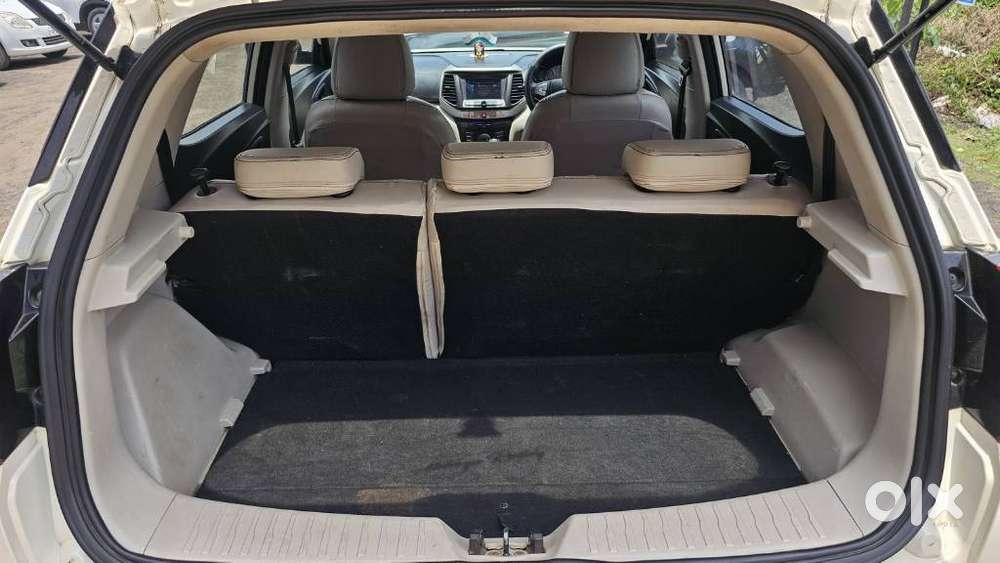 Mahindra Xuv300 W6 Amt Diesel, 2020, Diesel