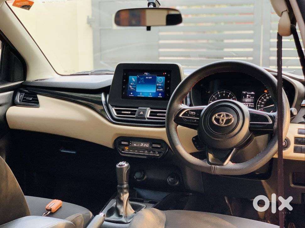 Toyota Glanza G Smart Hybrid, 2022, Petrol