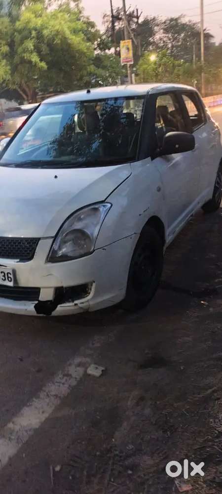 Maruti Suzuki Swift 2010 Diesel 144000 Km Driven