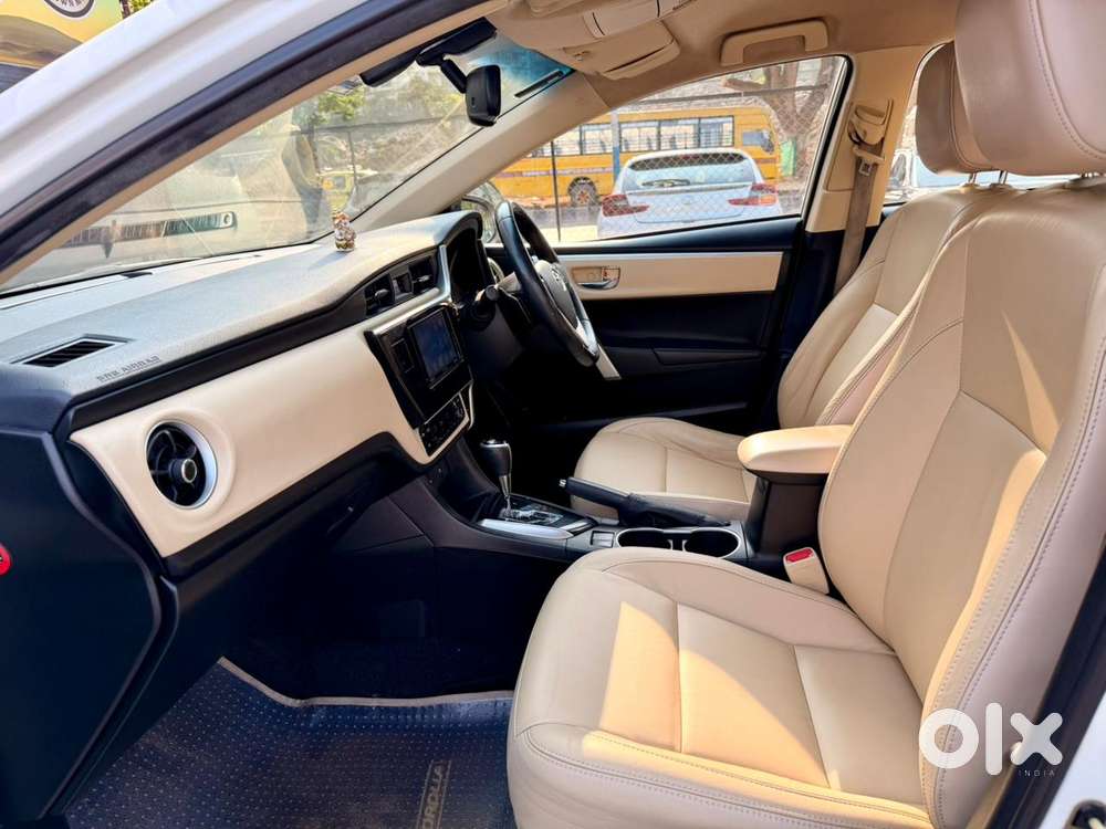 Toyota Corolla Altis Vl, 2017, Petrol