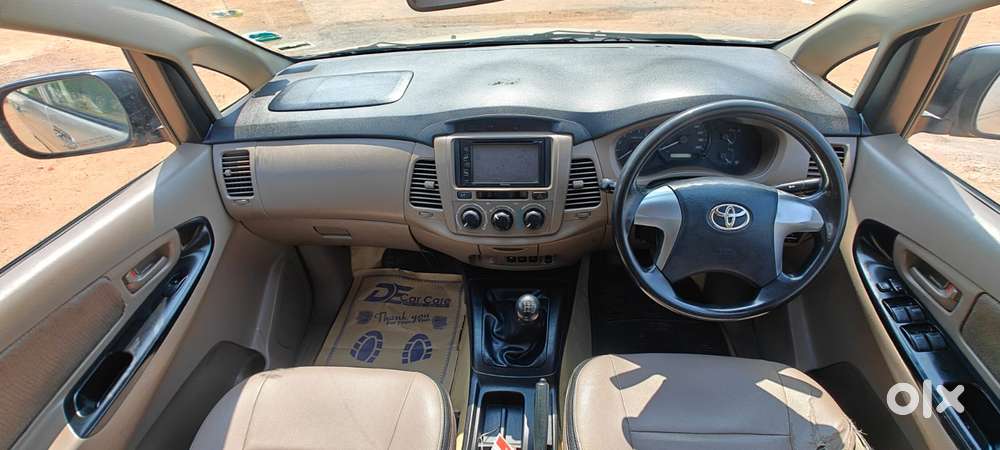 Toyota Innova 2.5 G (diesel) 8 Seater, 2015, Diesel