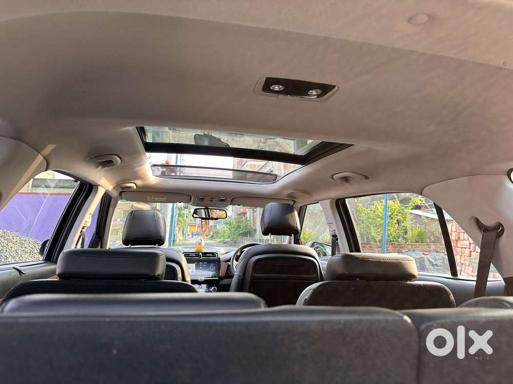 Hyundai Alcazar Signature, 2021, Petrol