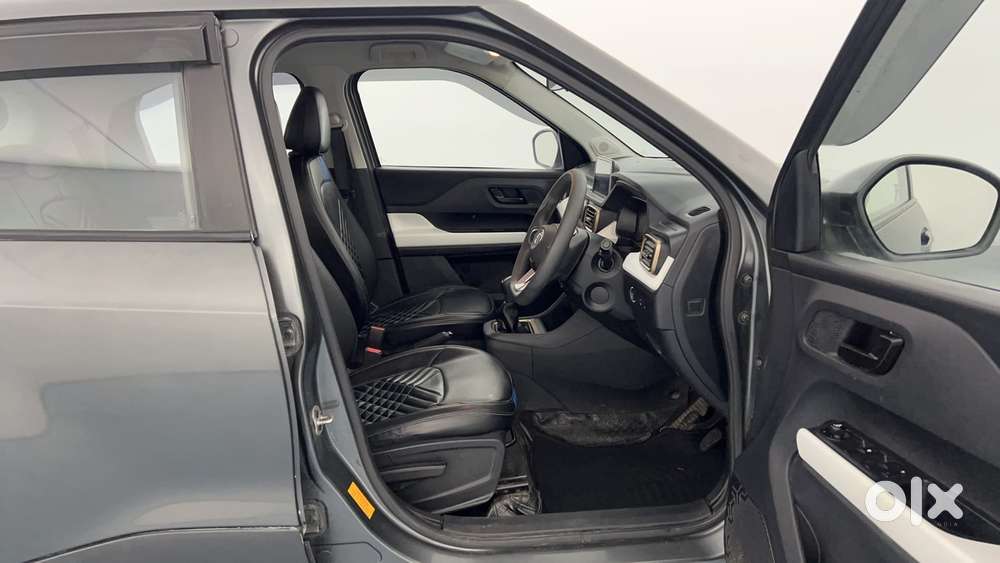 Tata Punch Accomplished, 2023, Petrol