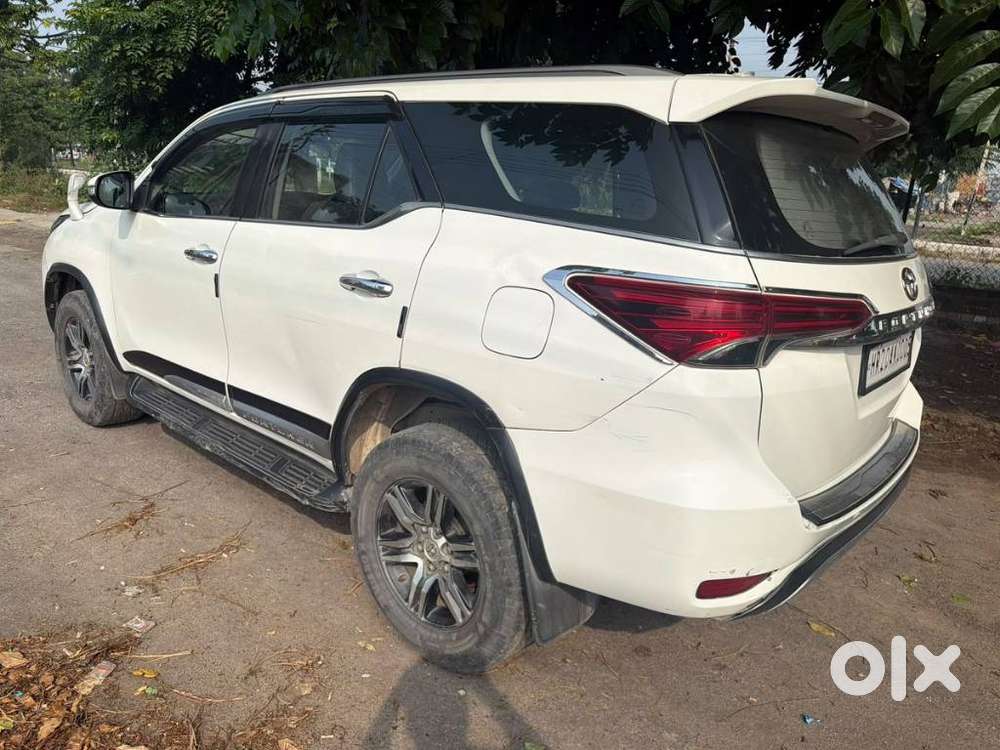 Toyota Fortuner 2.8 2wd Mt, 2017, Diesel