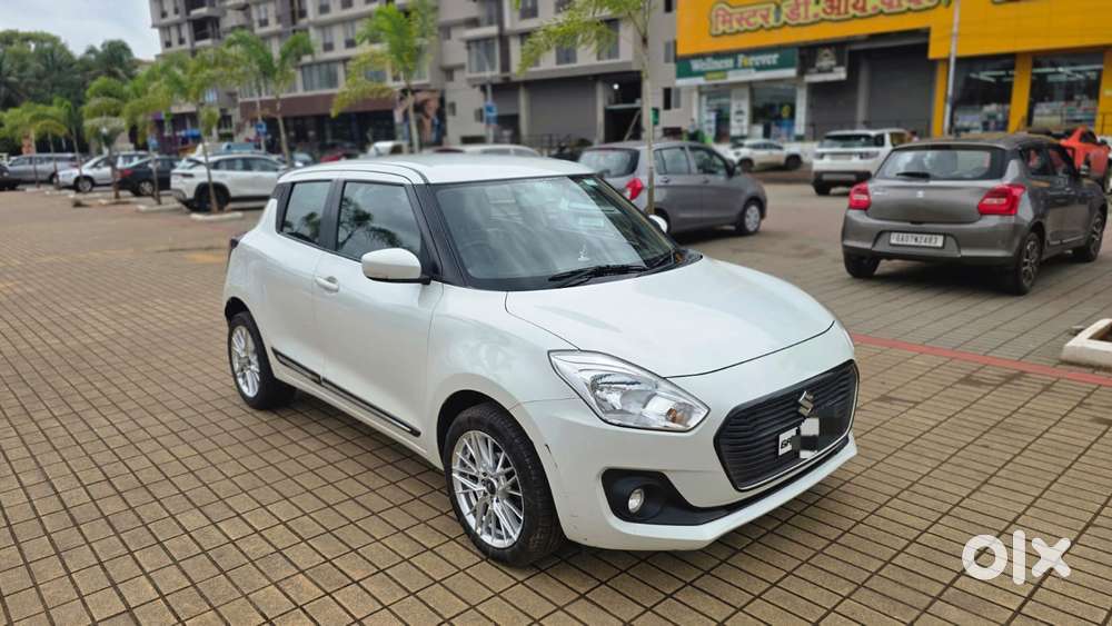 Maruti Suzuki Swift Vxi + Manual, 2020, Petrol