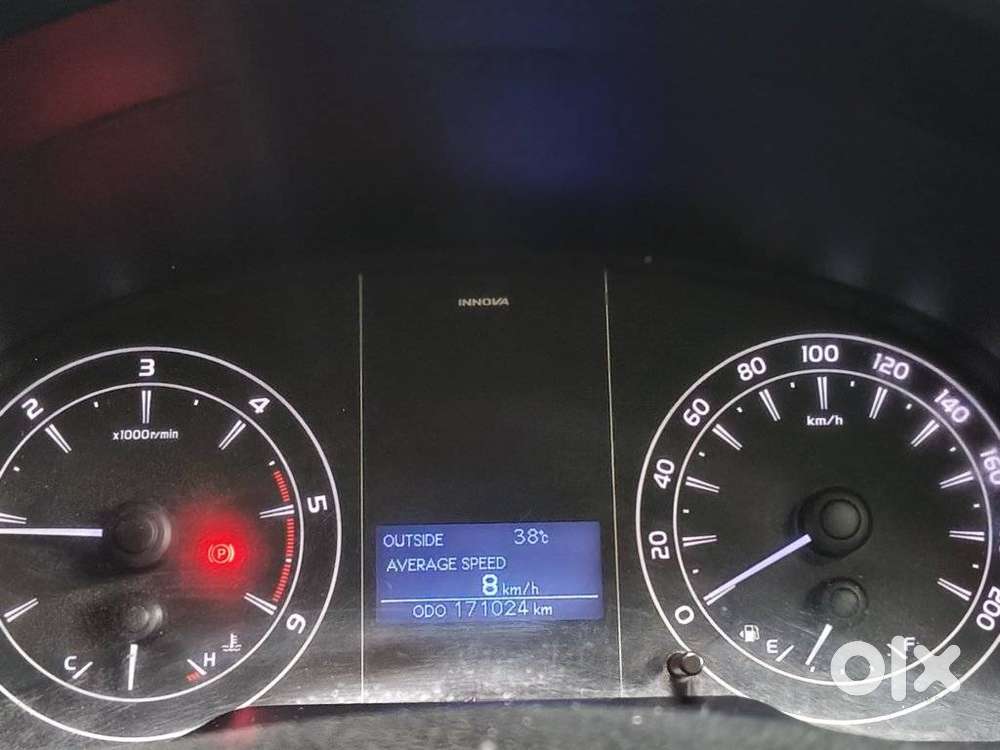 Toyota Innova Crysta 2.4 G Mt 7 Str, 2019, Diesel