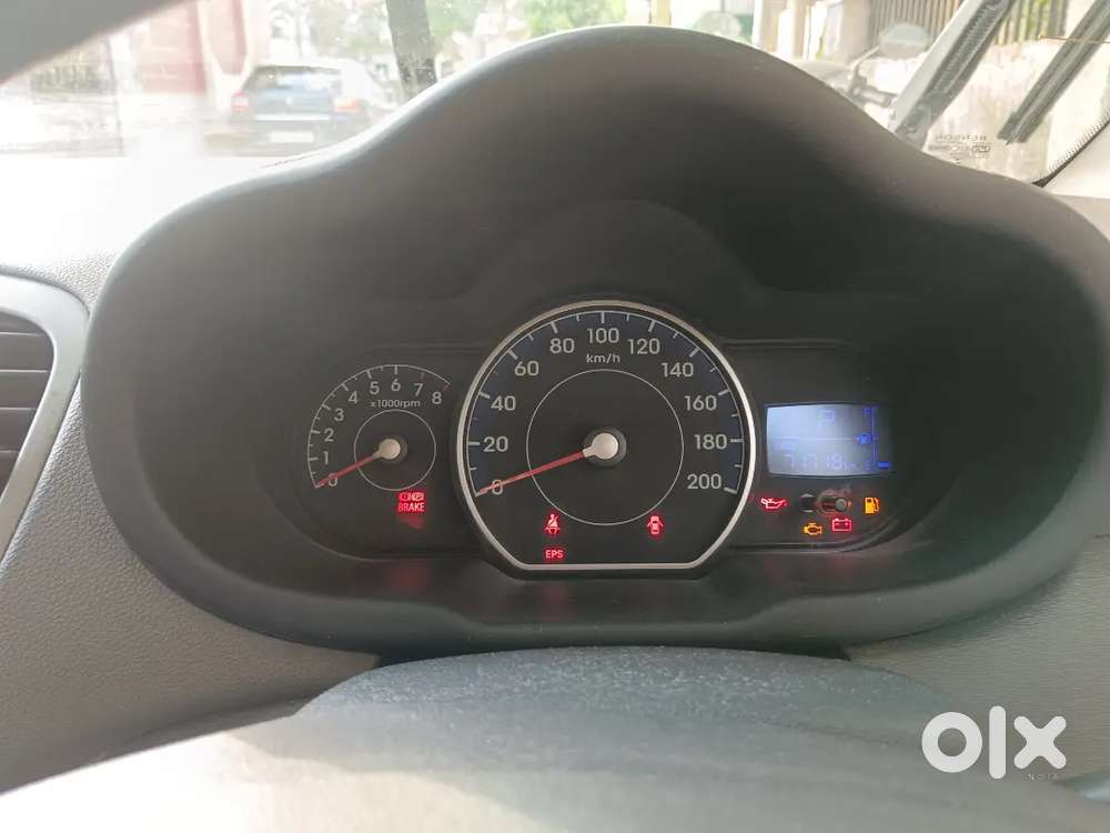 Hyundai I10 2013 Cng & Hybrids 70000 Km Driven Insurance With Ac