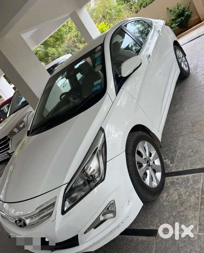 Hyundai Verna Fluidic 2015 Model