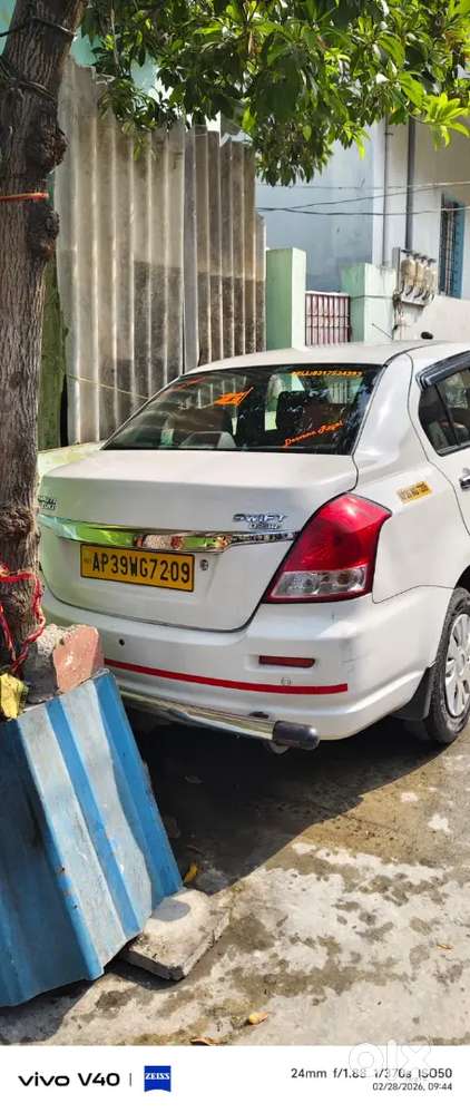 Maruti Suzuki Dzire 2016 Very Good Condistion New Tyre Full Condistion