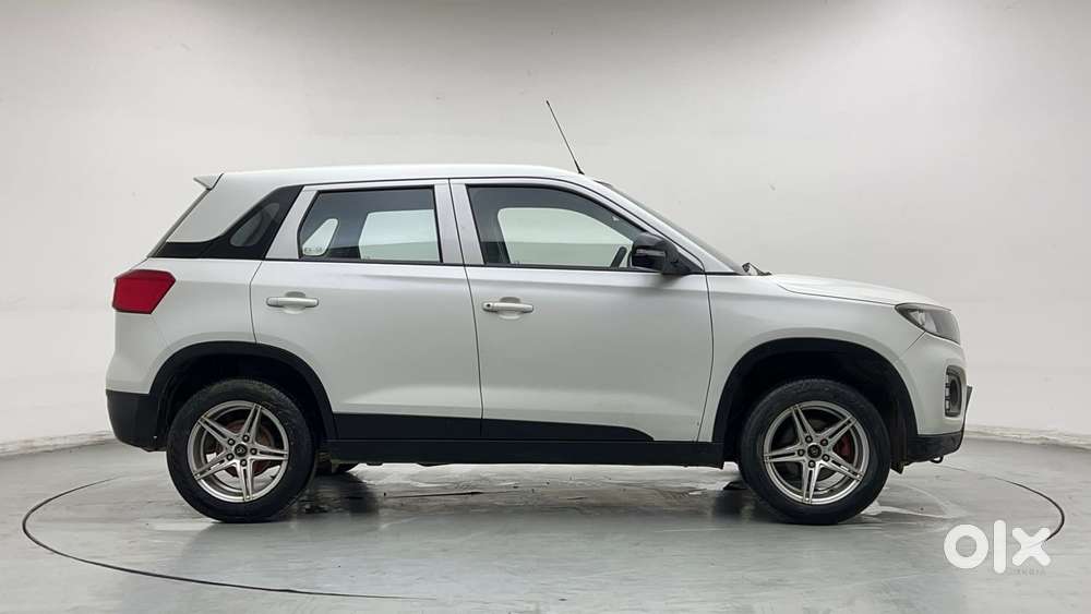Maruti Suzuki Vitara Brezza 1.5 Lxi, 2021, Petrol