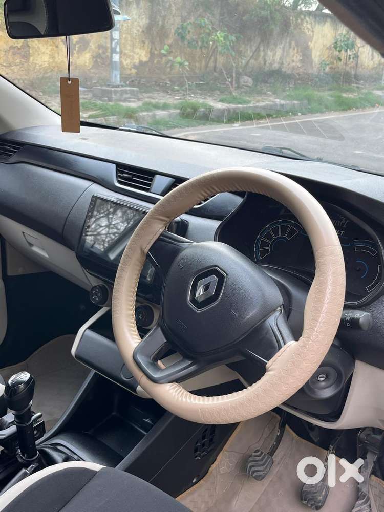 Renault Triber Rxe, 2024, Petrol