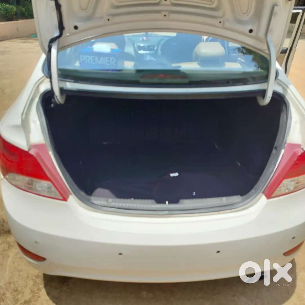 Verna Diesel Auto 1.6 Sxo