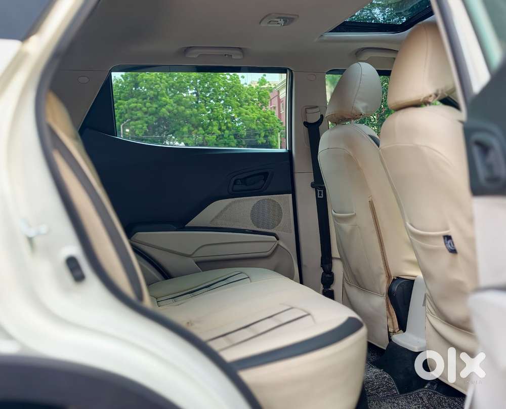 Mahindra Xuv300 W6 Diesel, 2023, Diesel