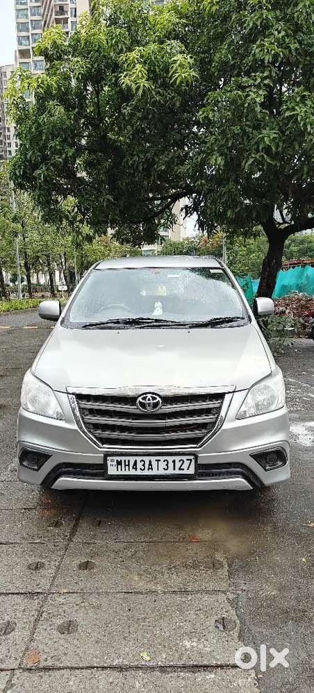 Toyota Innova 2015 Diesel Well Maintained
