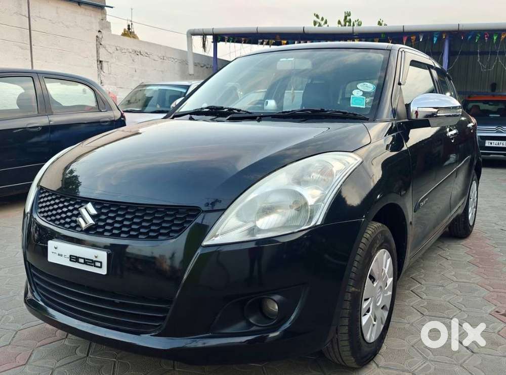 Maruti Suzuki Swift Vxi + Manual, 2013, Petrol