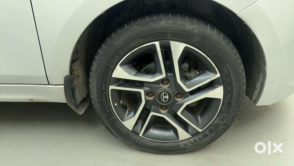 Tata Tiago Xza Plus, 2020, Petrol
