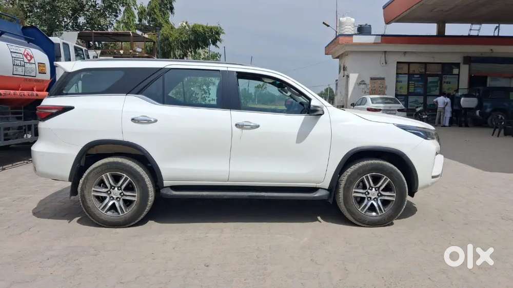 Toyota Fortuner 2022