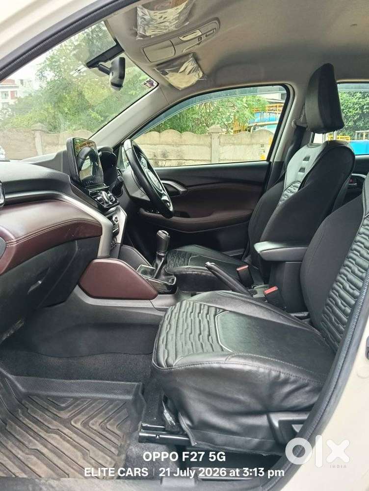 Maruti Suzuki Grand Vitara Alpha Smart Hybrid, 2022, Petrol