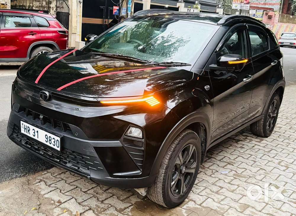 Tata Nexon Creative Plus S 1.2 Revotron Petrol 6 Mt, 2024, Cng & Hyb..