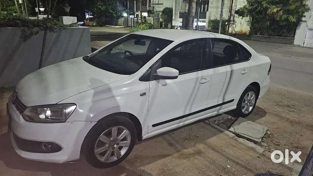 Volkswagen Vento Petrol Highline 2011 Model Year