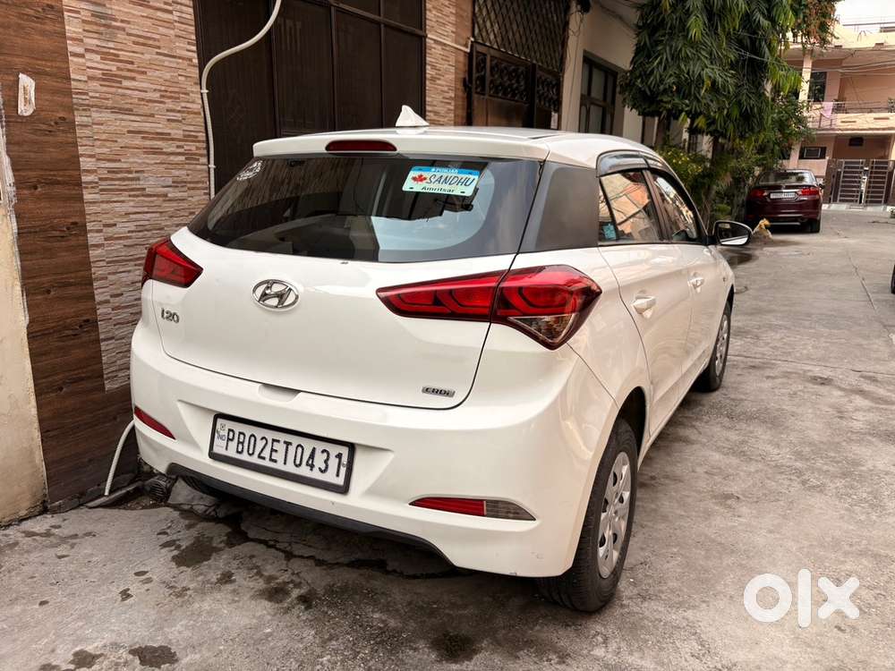 Hyundai I20 Magna 2015