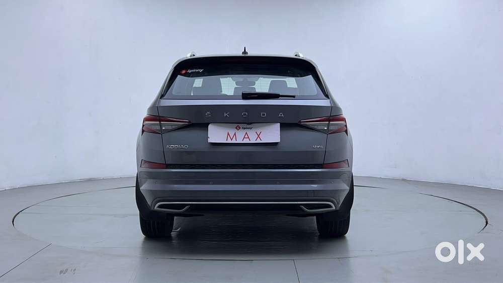 Skoda Kodiaq 2.0 L&k Tdi 4x4 At, 2023, Petrol