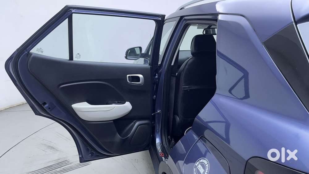 Hyundai Venue 1.0 Sx (o) Turbo Dct, 2023, Petrol