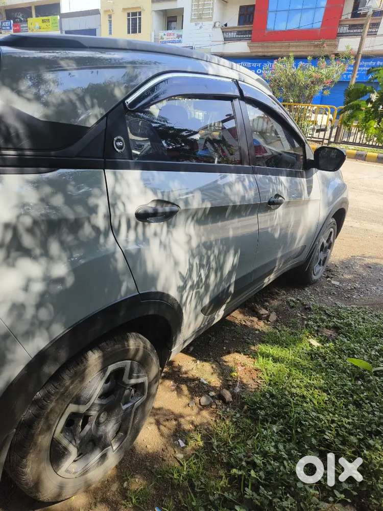 Tata Nexon 2024 Petrol Revotron