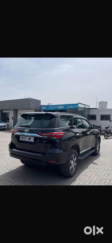 Toyota Fortuner 2024 Diesel 7800 Km Driven