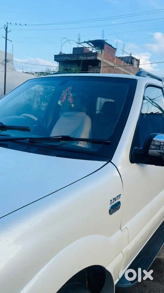 Tata Safari Dicor 2012 Diesel Manual