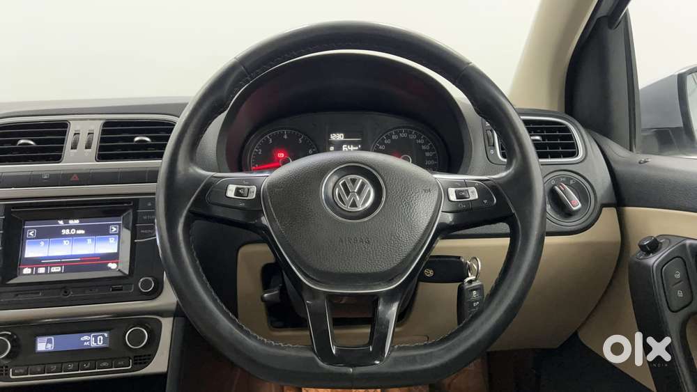 Volkswagen Ameo 1.2 Mpi Highline 16 Alloy, 2016, Petrol