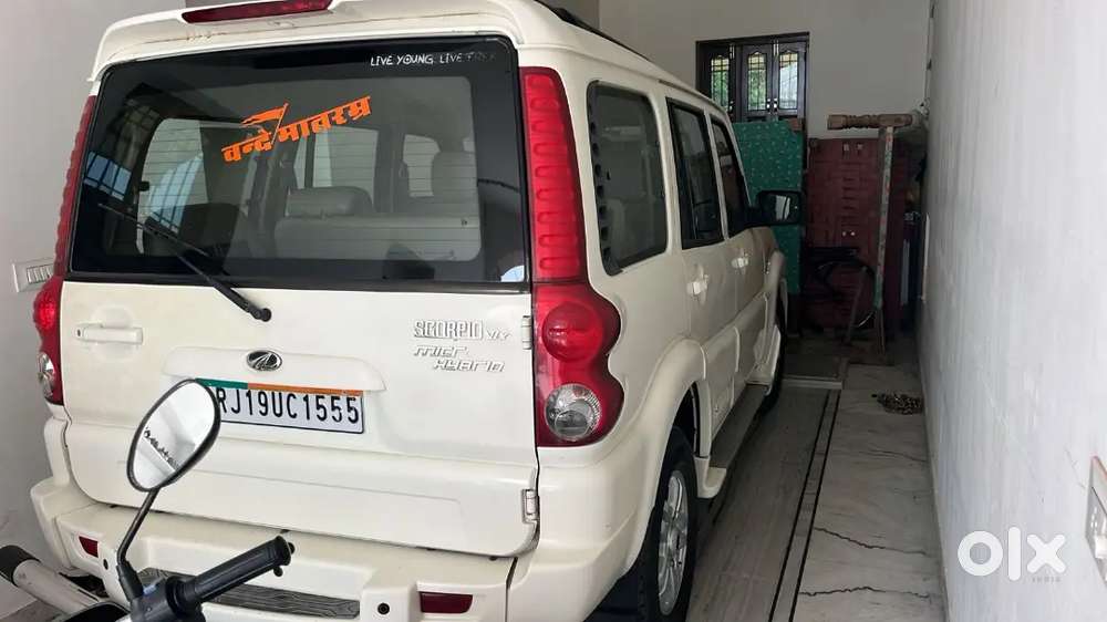 Mahindra Scorpio Diesel 2014 Original Colur