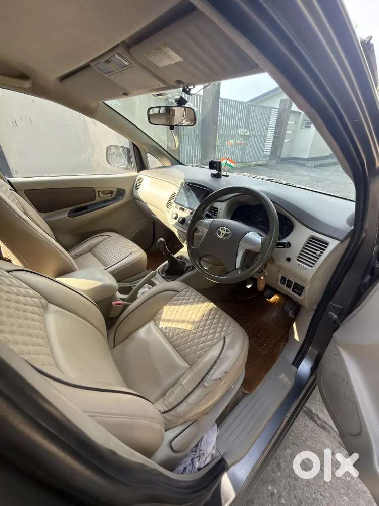 Toyota Innova Diesel 2014