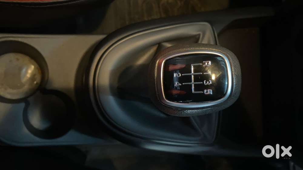 Hyundai Aura 1.0 Sx Plus Petrol, 2020, Petrol