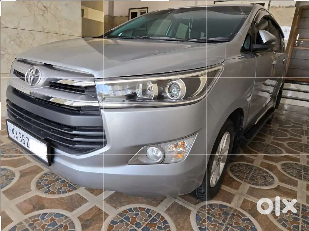 Toyota Innova Crysta 2017 Diesel Well Maintained