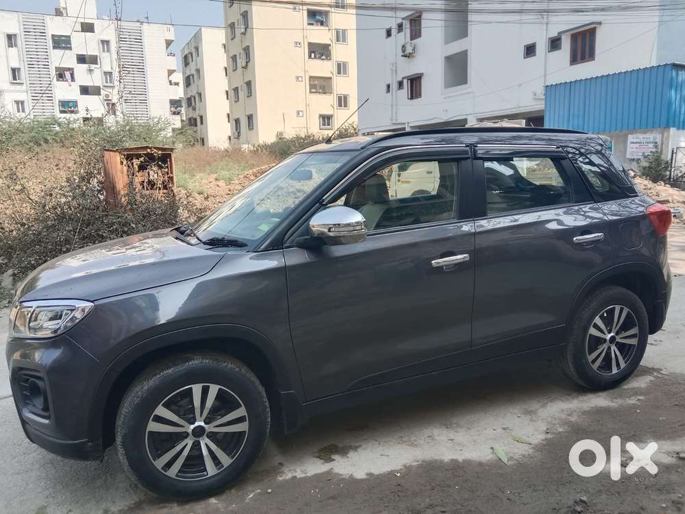 Maruti Suzuki Brezza 1.5 Vxi At Smart Hybrid, 2021, Petrol