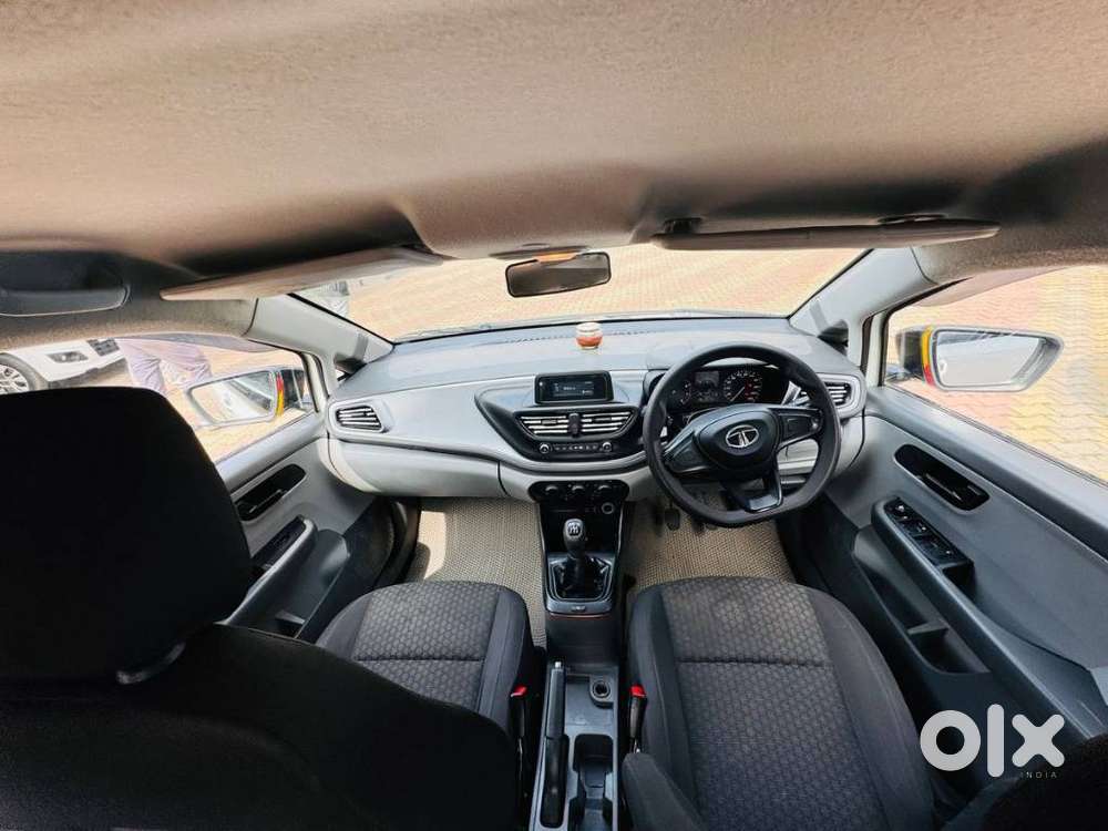 Tata Altroz 1.2 Xm Plus, 2020, Petrol