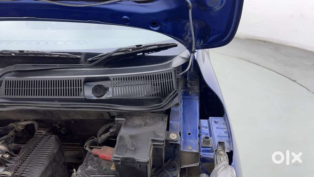 Renault Triber Rxt, 2023, Petrol