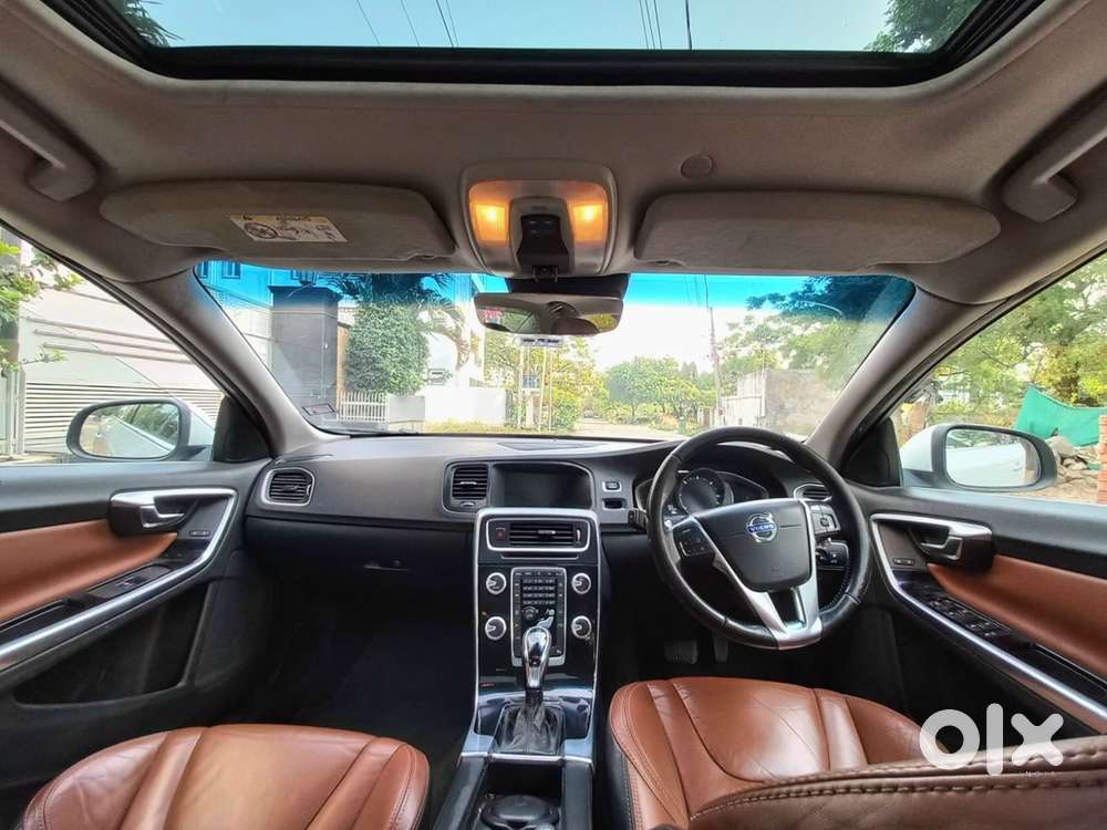 Excellent & Super Powerful Volvo S60 Diesel Car 2016 Registered