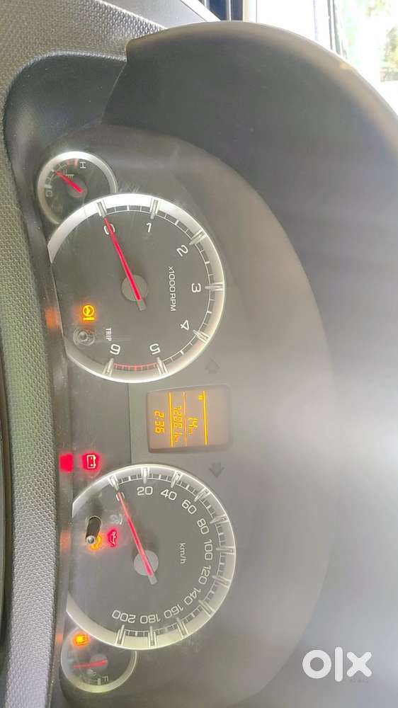 Maruti Suzuki Swift Dzire Vdi Bsiv, 2013, Diesel