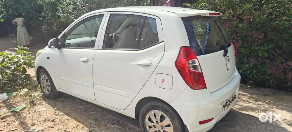 Hyundai I10 Sportz 2012