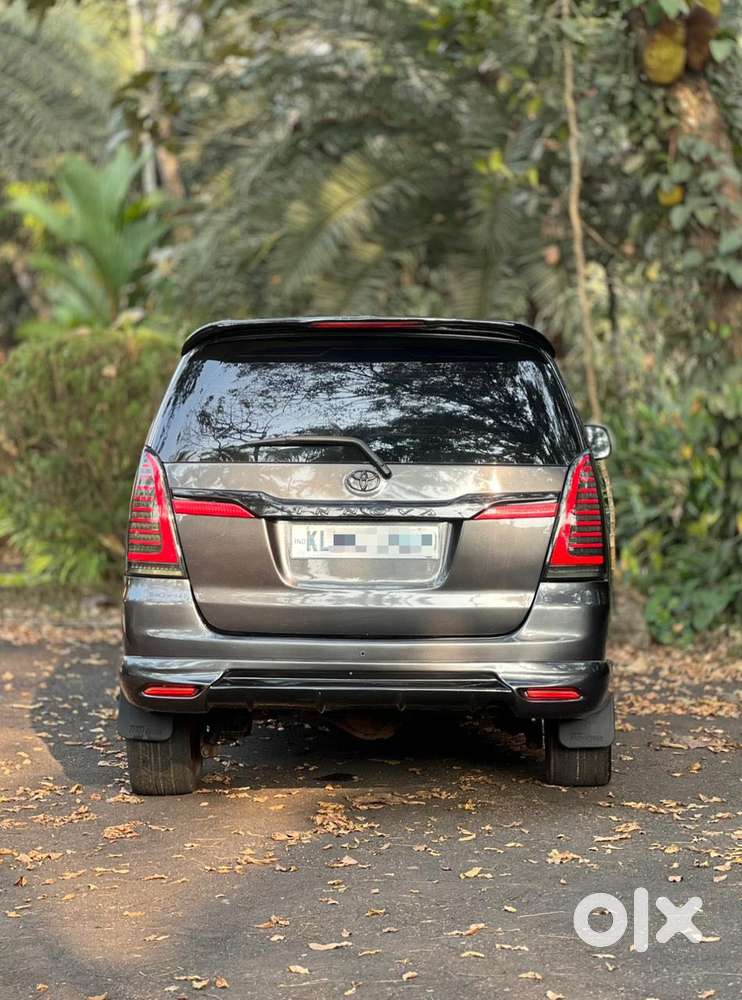 Toyota Innova 2.5 G (diesel) 7 Seater, 2016, Diesel