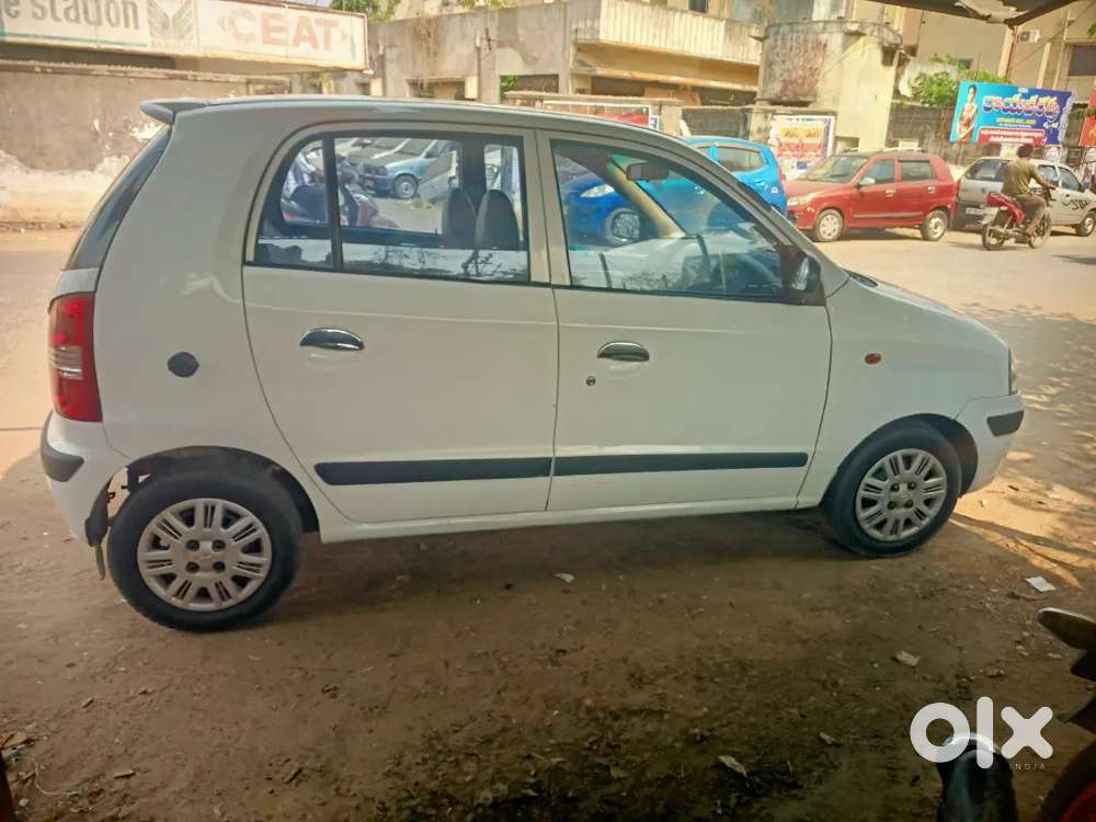 Santro Xyng 2010 Car