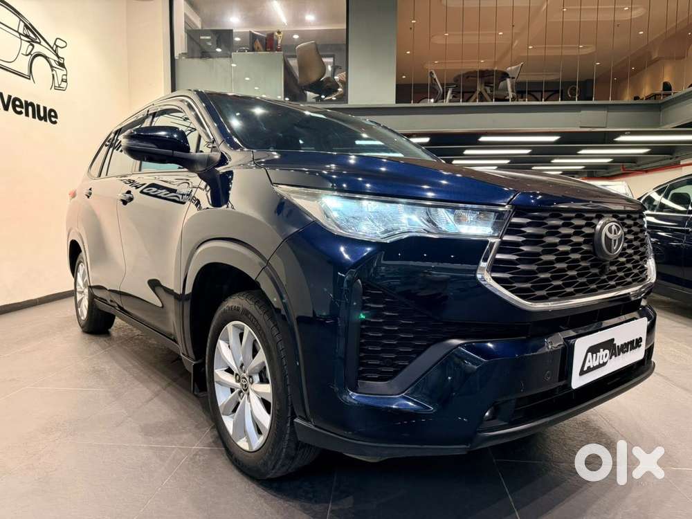Toyota Innova Hycross 2.0 Vx Hybrid 7 Str, 2023, Petrol