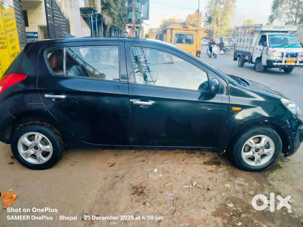 Hyundai I20 2010 Diesel 100000 Km Driven