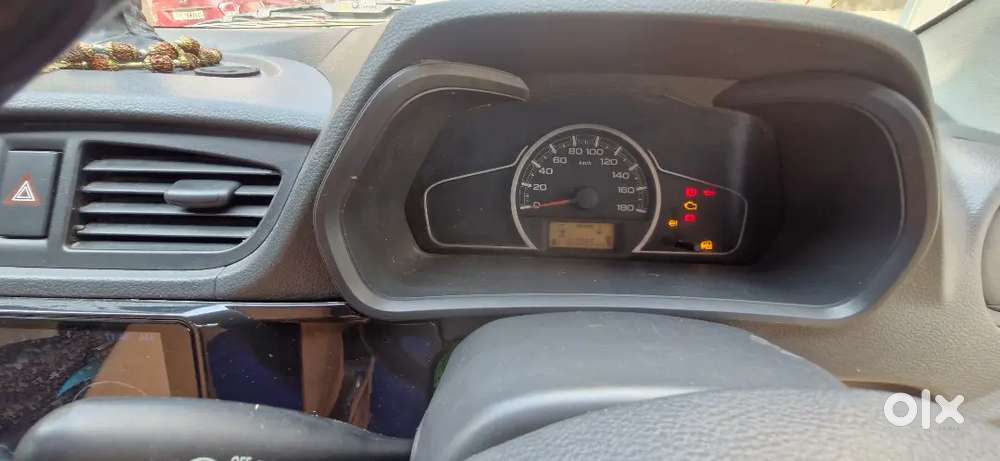 With New Tyre ,stepni Fully Loaded Family Car , With Full Cng 300km