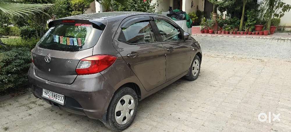 Tata Tiago Xt Petrol 2017