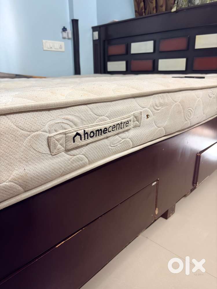 Home center spring mattress queen size